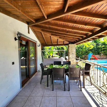 Zeka Villa *